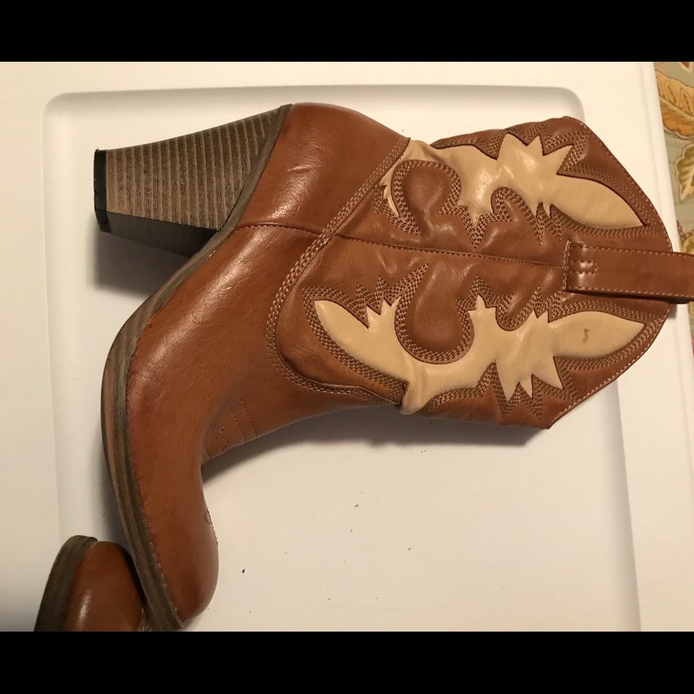 Cowboy boots